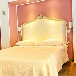 Station Bed & Breakfast