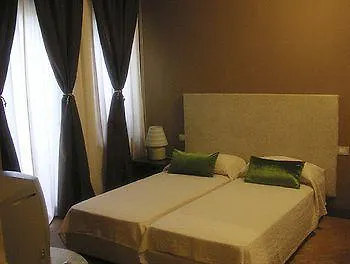**  Casa Magnani Bed & Breakfast Verona Italy